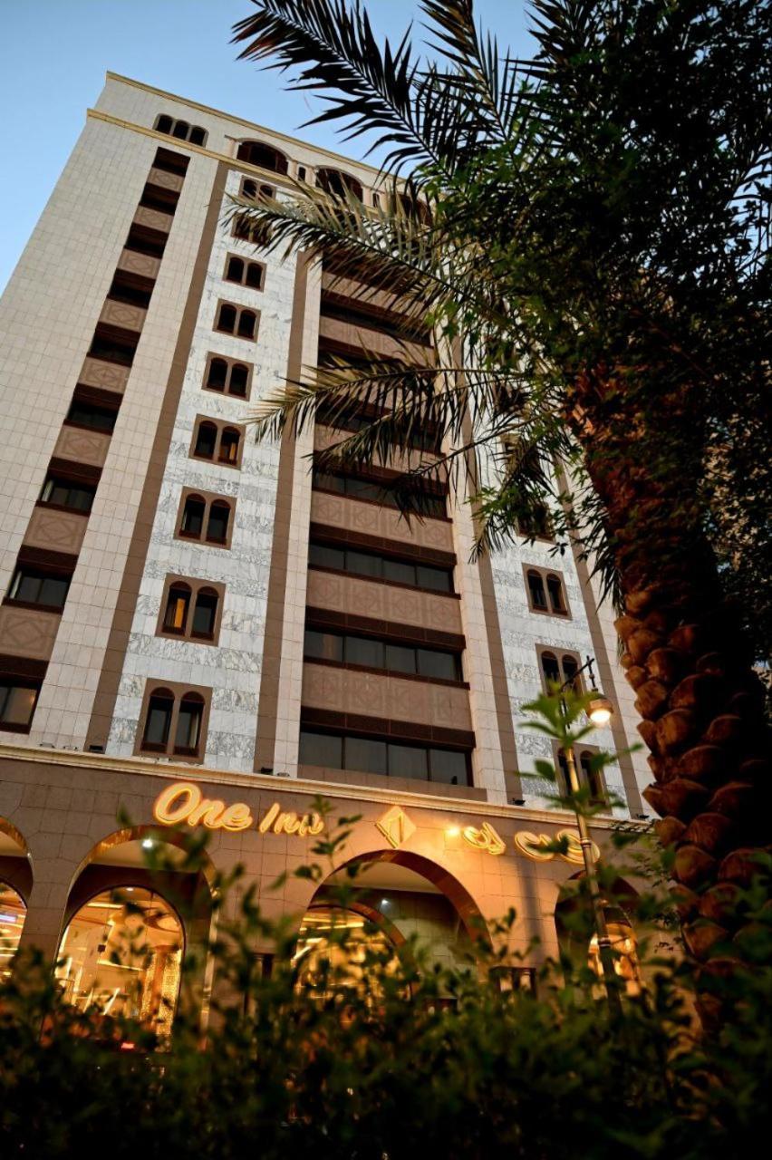 One Inn Hotel Медина Экстерьер фото