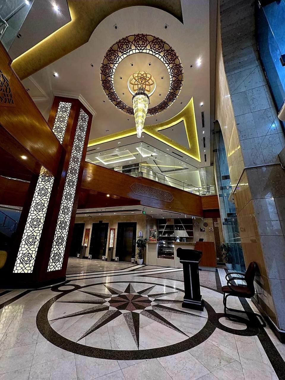 One Inn Hotel Медина Экстерьер фото